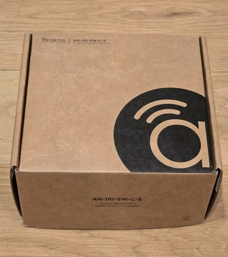 Araknis Networks AN-110-SW-C-5 110 Series Unmanaged+ Gigabit Switch, Compact Enclosure, 5-Ports, Rear Facing Ports